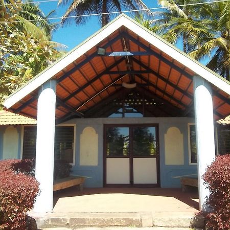 Stay Simple Riverdale Resort Хассан Экстерьер фото